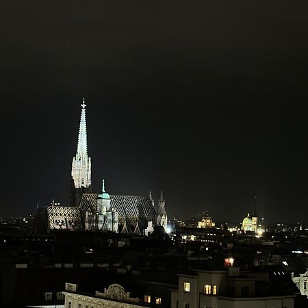 Center Apartment With 360° Rooftop เวียนนา ภายนอก รูปภาพ