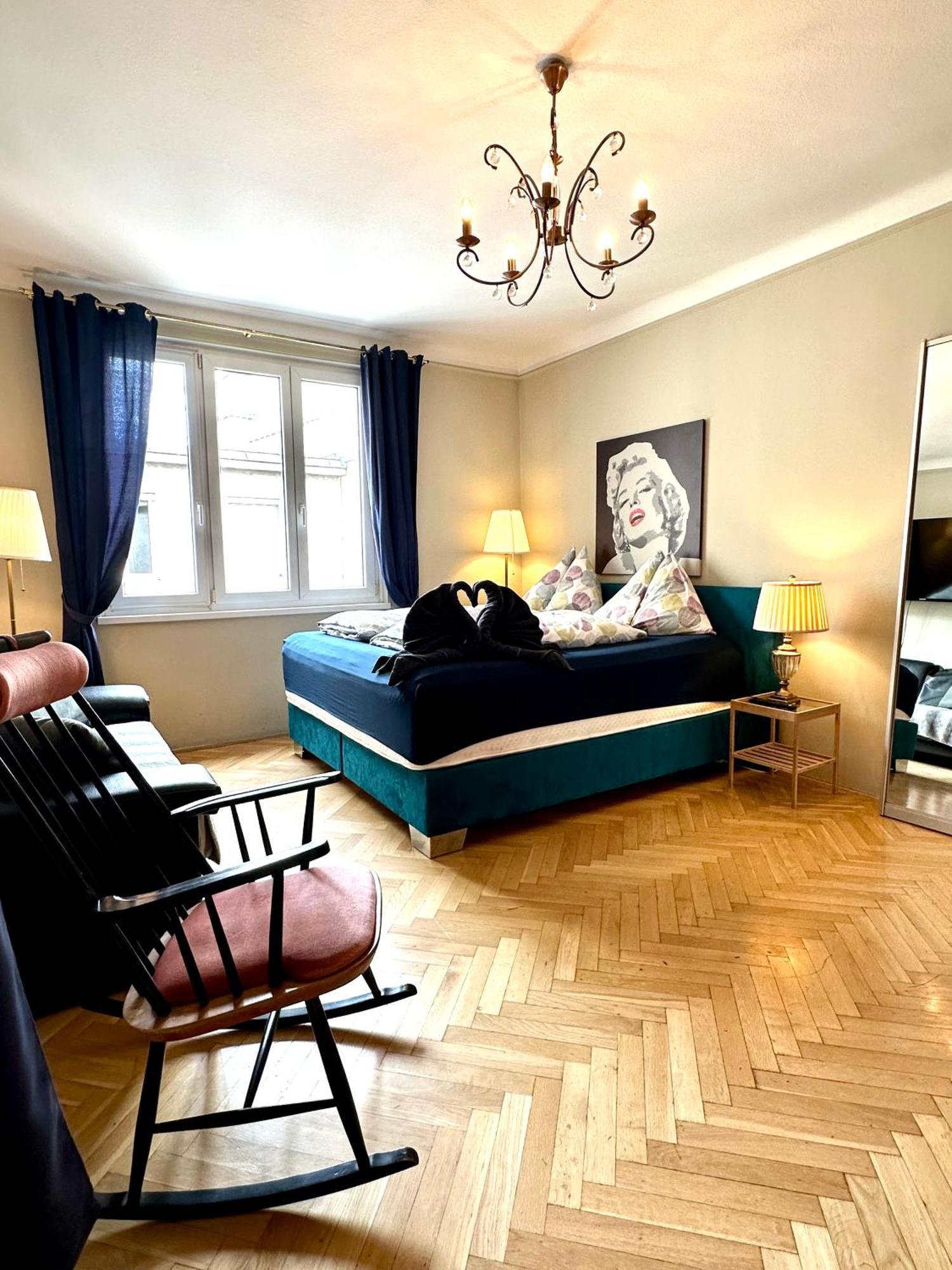 Center Apartment With 360° Rooftop เวียนนา ภายนอก รูปภาพ