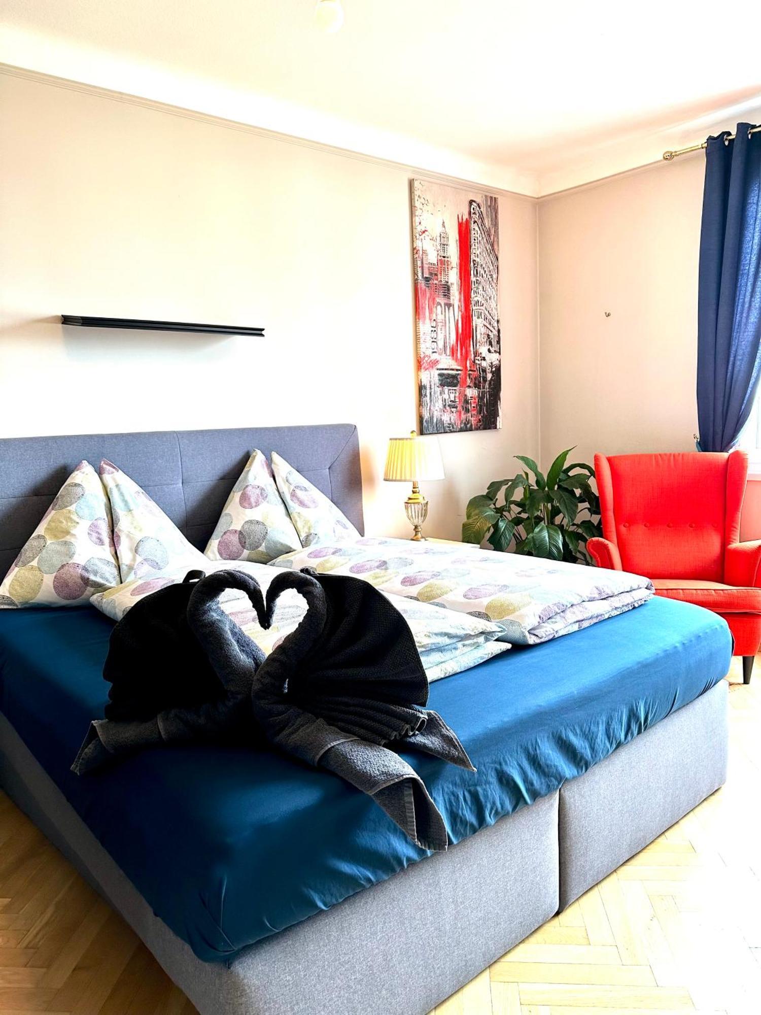 Center Apartment With 360° Rooftop เวียนนา ภายนอก รูปภาพ